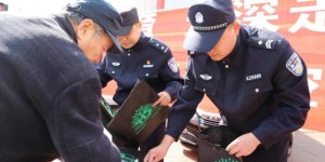 通河县公安局开展4.15全民国家安全教育日普法活动