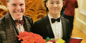 福州少年获世界顶级钢琴大赛第二名
